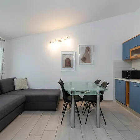 Maca & Apartment