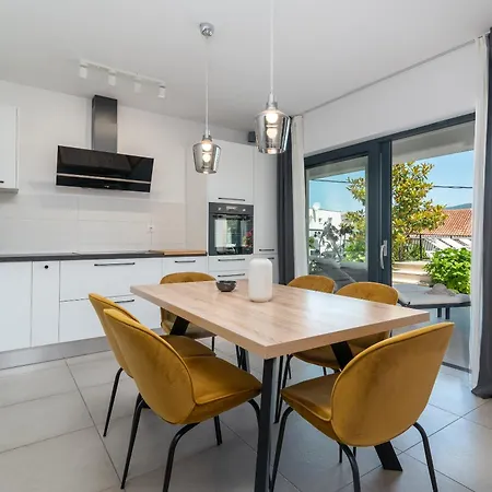 Maca & Apartment