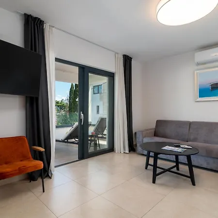 Apartment Maca & *