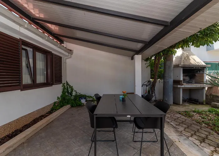 Apartment Maca & With Heated Pool Near 50m *