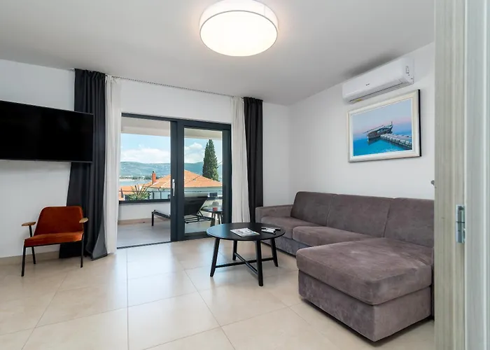 Maca & Apartmán Trogir