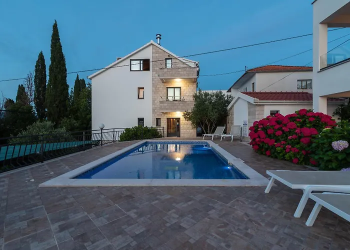 شقة Maca & With Heated Pool Near 50m *